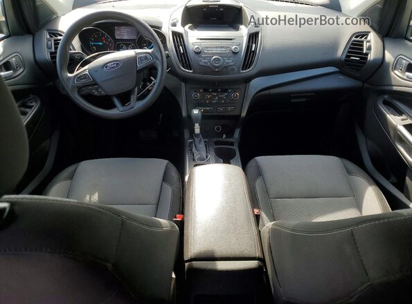 1FMCU9GD7HUB15080 2017 FORD ESCAPE Silver Widok deski rozdzielczej