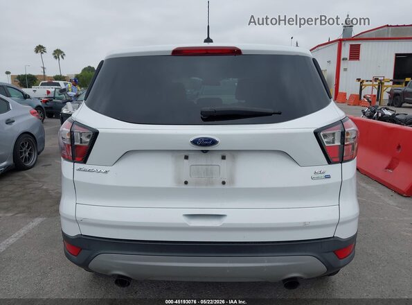 1FMCU9GD7HUC02669 2017 FORD ESCAPE Белый 