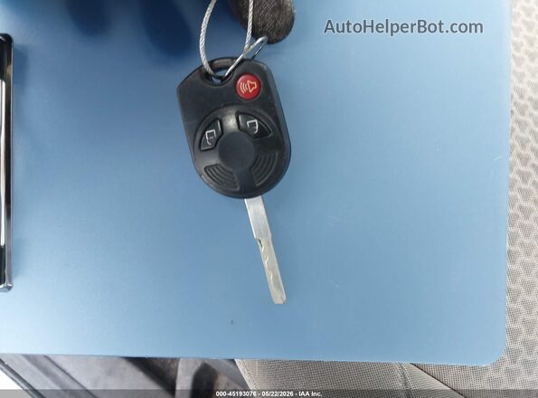 1FMCU9GD7HUC02669 2017 FORD ESCAPE Белый Вид панели приборов