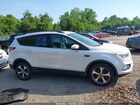 2017 Ford Escape Se Белый vin: 1FMCU9GD7HUC31816