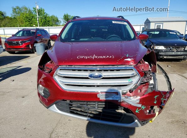 1FMCU9GD7JUB09902 2018 FORD ESCAPE Бордовый Вид спереди