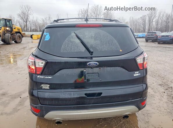 1FMCU9GD7JUD52027 2018 FORD ESCAPE Черный Вид сзади