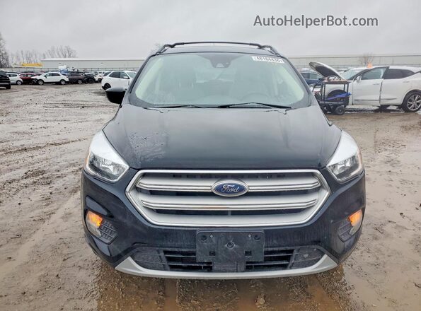 1FMCU9GD7JUD52027 2018 FORD ESCAPE Черный Вид спереди
