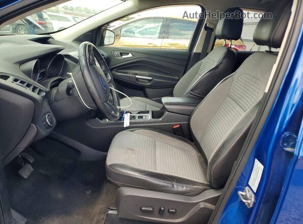 1FMCU9GD8HUA08281 2017 FORD ESCAPE Blue Front interior view