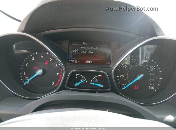 1FMCU9GD8HUE24864 2017 FORD ESCAPE Черный Вид задних сидений