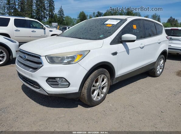 1FMCU9GD8HUE49196 2017 FORD ESCAPE White Vista tres cuartos delantera izquierda