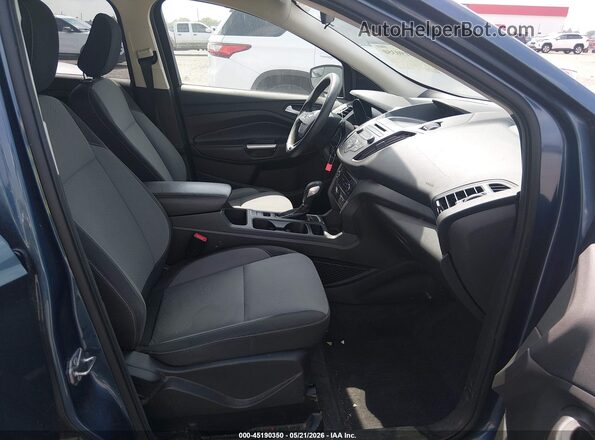 1FMCU9GD8JUB20245 2018 FORD ESCAPE Синий Вид салона спереди
