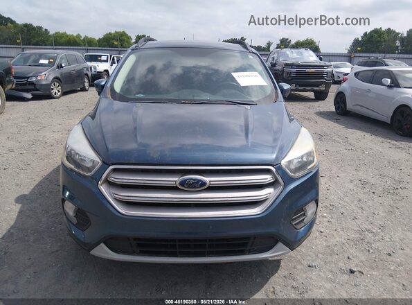1FMCU9GD8JUB20245 2018 FORD ESCAPE Синий Вид щитка приборов