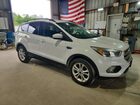2018 Ford Escape Se Белый vin: 1FMCU9GD8JUB39376