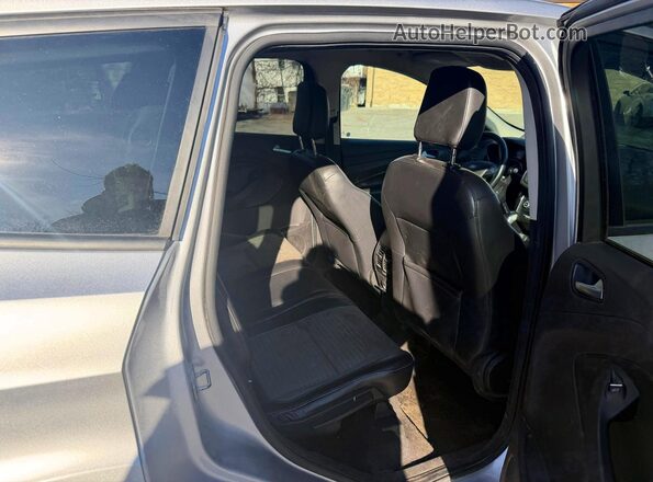 1FMCU9GD8KUB73559 2019 FORD ESCAPE Серебряный Вид сзади
