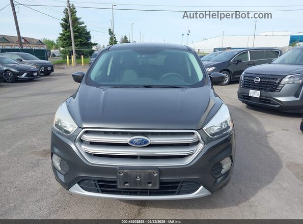 1FMCU9GD9HUE50213 2017 FORD ESCAPE Серый Вид щитка приборов