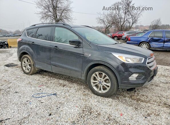 1FMCU9GD9JUA28772 2018 FORD ESCAPE Черный Передняя правая четверть