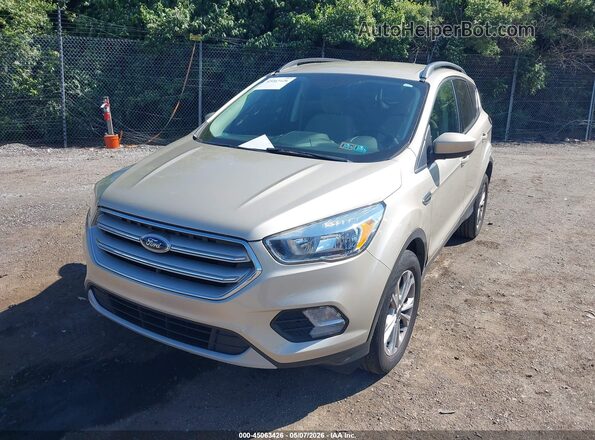 1FMCU9GD9JUC54424 2018 FORD ESCAPE Gold Przód lewy