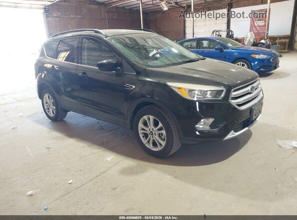 1FMCU9GD9JUD08711 2018 FORD ESCAPE Black Przód prawy
