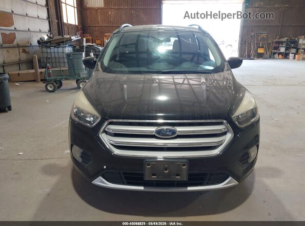 1FMCU9GD9JUD08711 2018 FORD ESCAPE Black Widok zestawu wskaźników