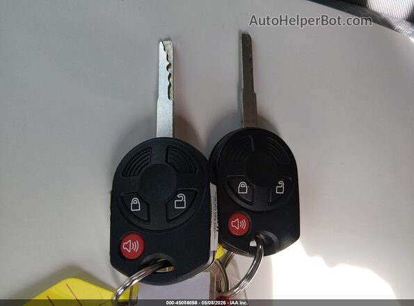 1FMCU9GD9JUD31082 2018 FORD ESCAPE Серый Вид панели приборов