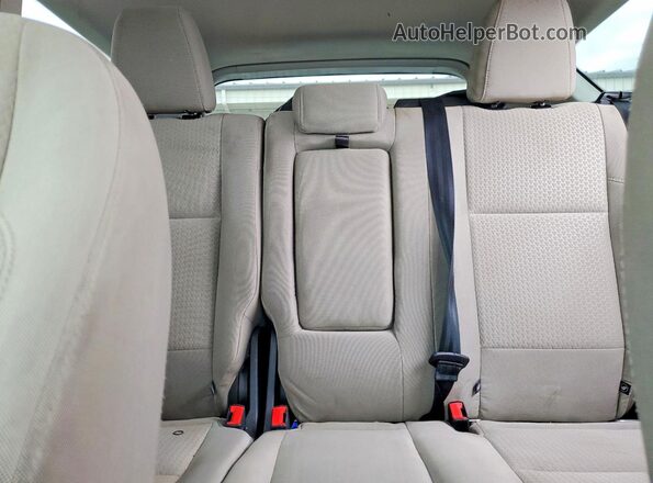 1FMCU9GD9KUB64580 2019 FORD ESCAPE Серебряный Вид задних сидений