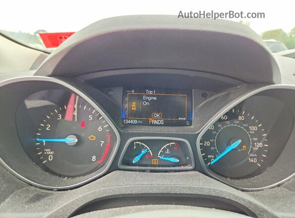 1FMCU9GDXHUC57715 2017 FORD ESCAPE Red Widok zestawu wskaźników