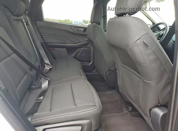 1FMCU9GN4RUB21977 2024 FORD ESCAPE Белый Вид задней части салона