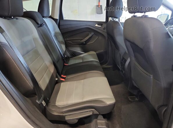 1FMCU9GX3GUB48960 2016 FORD ESCAPE White Widok tylnych siedzeń