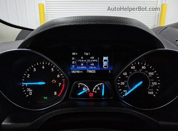 1FMCU9HD1JUB28394 2018 FORD ESCAPE Черный 