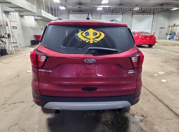 1FMCU9HD9KUB22313 2019 FORD ESCAPE Красный Вид сзади