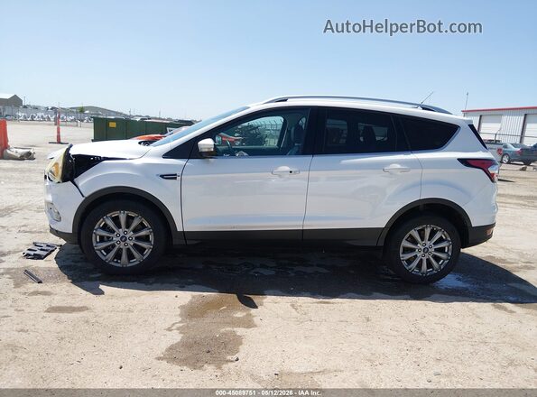 1FMCU9J90HUE95142 2017 FORD ESCAPE White Vista interior de 360 grados