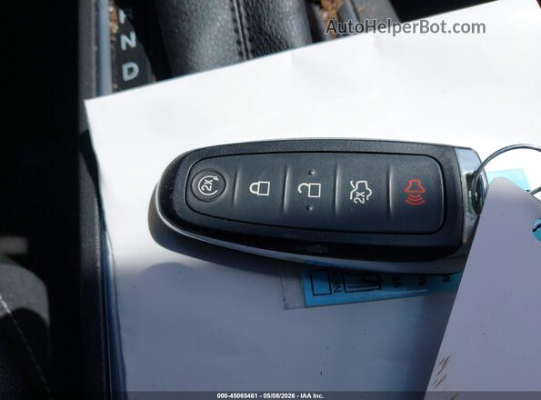 1FMCU9J94HUD89325 2017 FORD ESCAPE Золотой Вид панели приборов