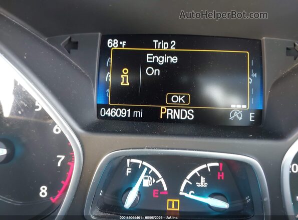 1FMCU9J94HUD89325 2017 FORD ESCAPE Золотой Вид задних сидений