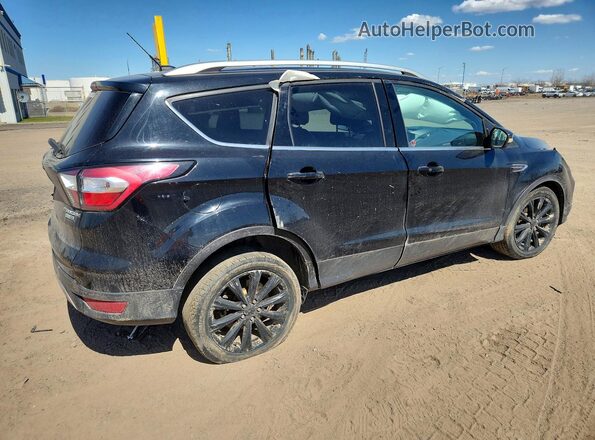 1FMCU9J95HUD87597 2017 FORD ESCAPE Black Tył prawy