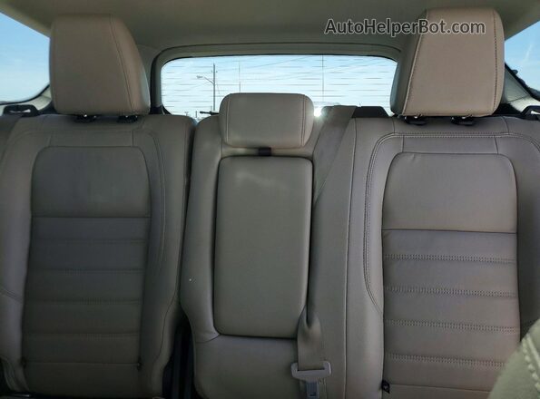 1FMCU9J96JUA08533 2018 FORD ESCAPE Белый Вид задних сидений