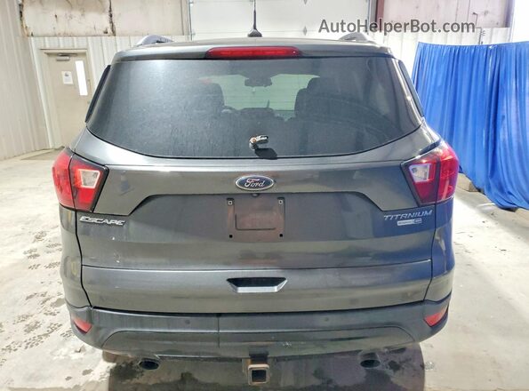 1FMCU9J98KUB89278 2019 FORD ESCAPE Серый Вид сзади