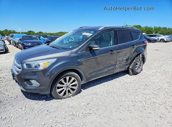 1FMCU9J9XJUC89400 2018 FORD ESCAPE Серебряный Передняя левая четверть