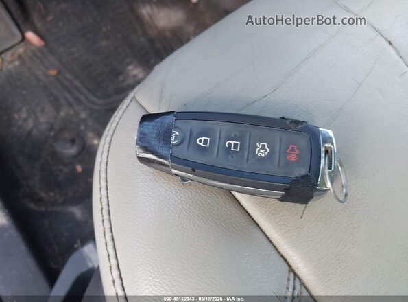 1FMCU9JD0HUB22378 2017 FORD ESCAPE Черный Вид панели приборов