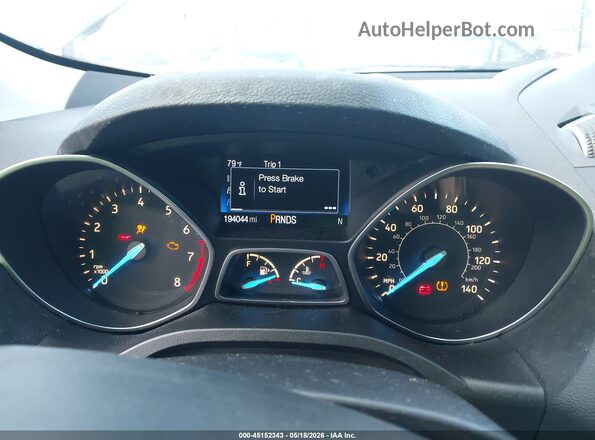 1FMCU9JD0HUB22378 2017 FORD ESCAPE Черный Вид задних сидений