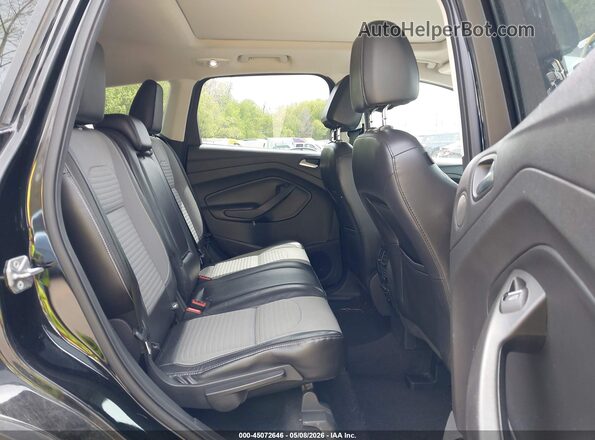 1FMCU9JD2HUE96488 2017 FORD ESCAPE Black Widok naklejki z numerem VIN