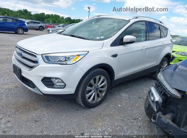 1FMCU9JD7HUC06276 2017 FORD ESCAPE Белый Передняя левая четверть