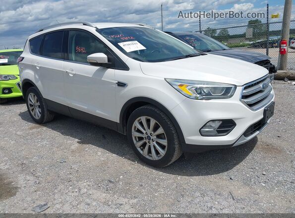1FMCU9JD7HUC06276 2017 FORD ESCAPE Белый Передняя правая четверть