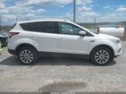 2017 Ford Escape Titanium Белый vin: 1FMCU9JD7HUC06276
