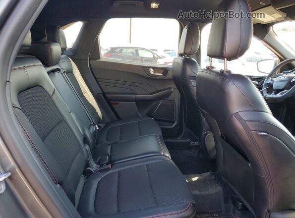 1FMCU9MN2RUA49102 2024 FORD ESCAPE Серый Вид задней части салона