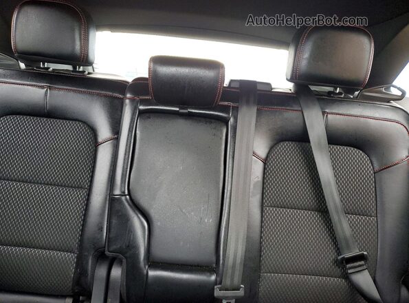 1FMCU9MNXRUB02483 2024 FORD ESCAPE Silver Widok tylnych siedzeń