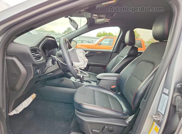 1FMCU9NA5RUB12155 2024 FORD ESCAPE Silver Widok wnętrza z przodu