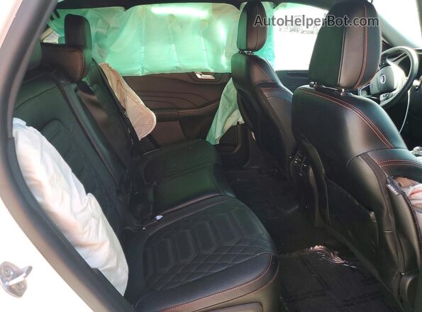 1FMCU9PZ7PUA09156 2023 FORD ESCAPE Белый Вид задних сидений
