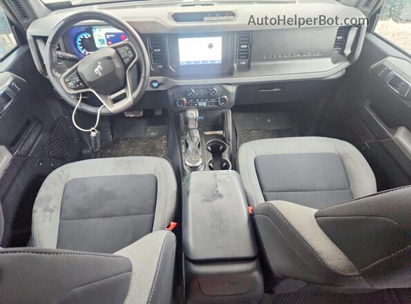 1FMDE5BH9PLB11539 2023 FORD BRONCO Черный Вид панели приборов