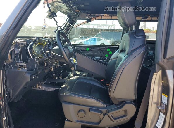 1FMDE5CP9PLB22255 2023 FORD BRONCO Серый Вид салона спереди