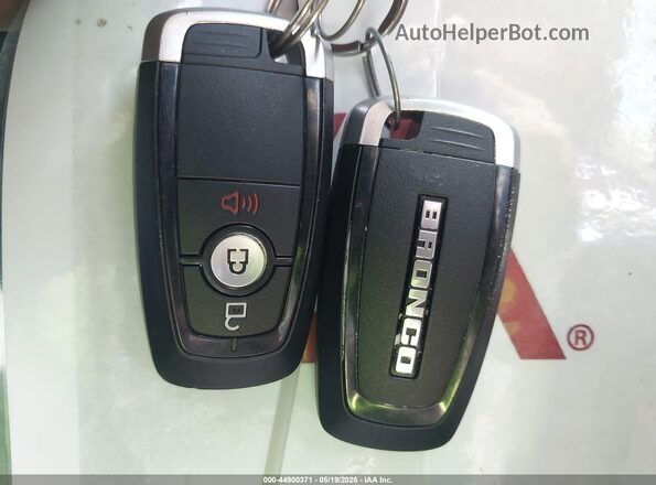 1FMDE5DH3MLB09133 2021 FORD BRONCO Silver Vista del salpicadero