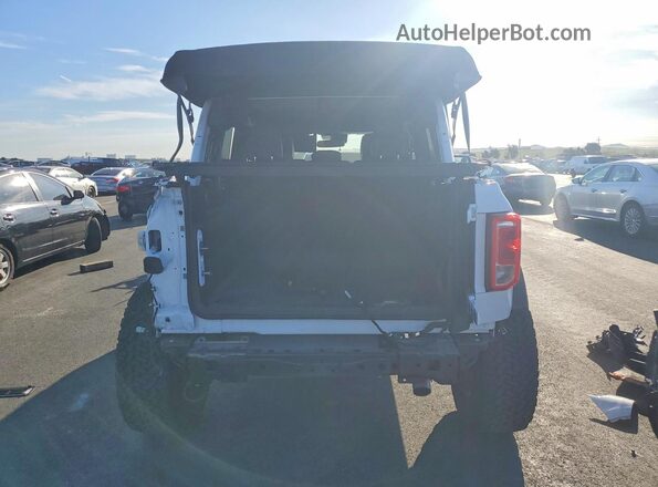 1FMEE5BP1PLB64201 2023 FORD BRONCO White Вид ззаду