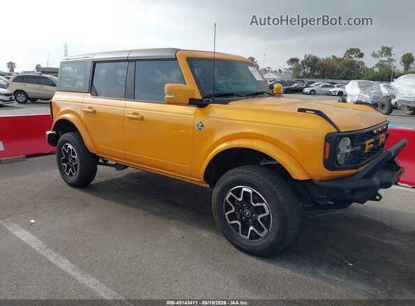 1FMEE5BP8NLB46565 2022 FORD BRONCO Желтый Передняя правая четверть