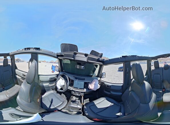 1FMEE5DH8MLB03770 2021 FORD BRONCO Черный Панорамный вид салона 360°