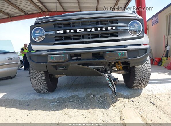 1FMEE5DP2NLA73612 2022 FORD BRONCO Белый Вид спереди